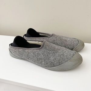 Mahabis Classic Wool Lined Indoor Outdoor Slippers Hybrid Convertible